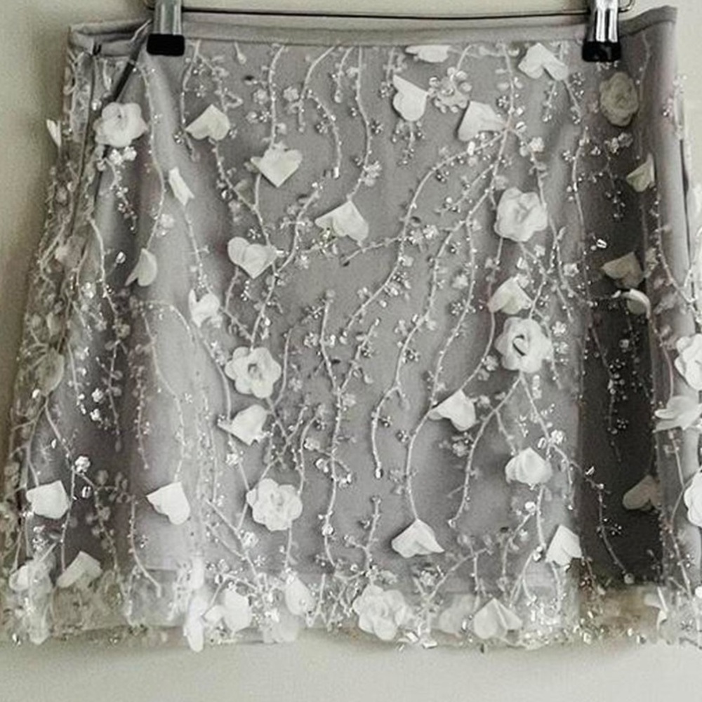 Sold*****Zara sequined and beaded mini - Picture 2 of 3